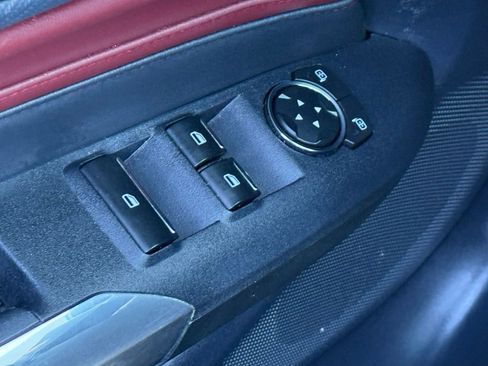 Used 2024 Ford Mustang GT Premium image 31