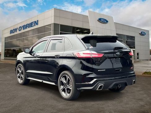 Used 2020 Ford Edge ST w/ Cold Weather Package AWD/4WD image 3