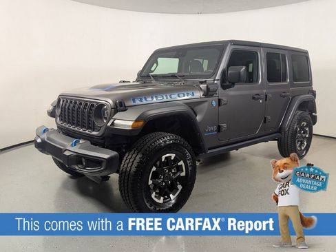Used 2024 Jeep Wrangler Unlimited Rubicon 4xe AWD/4WD image 3