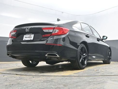 Used 2018 Honda Accord Sport image 28
