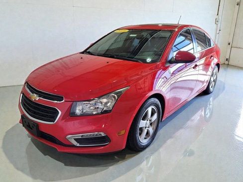 Used 2016 Chevrolet Cruze LT image 13