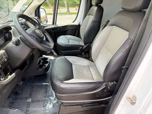 Used 2023 RAM ProMaster 2500 FWD image 21