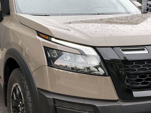 Used 2023 Nissan Pathfinder Rock Creek AWD/4WD image 9