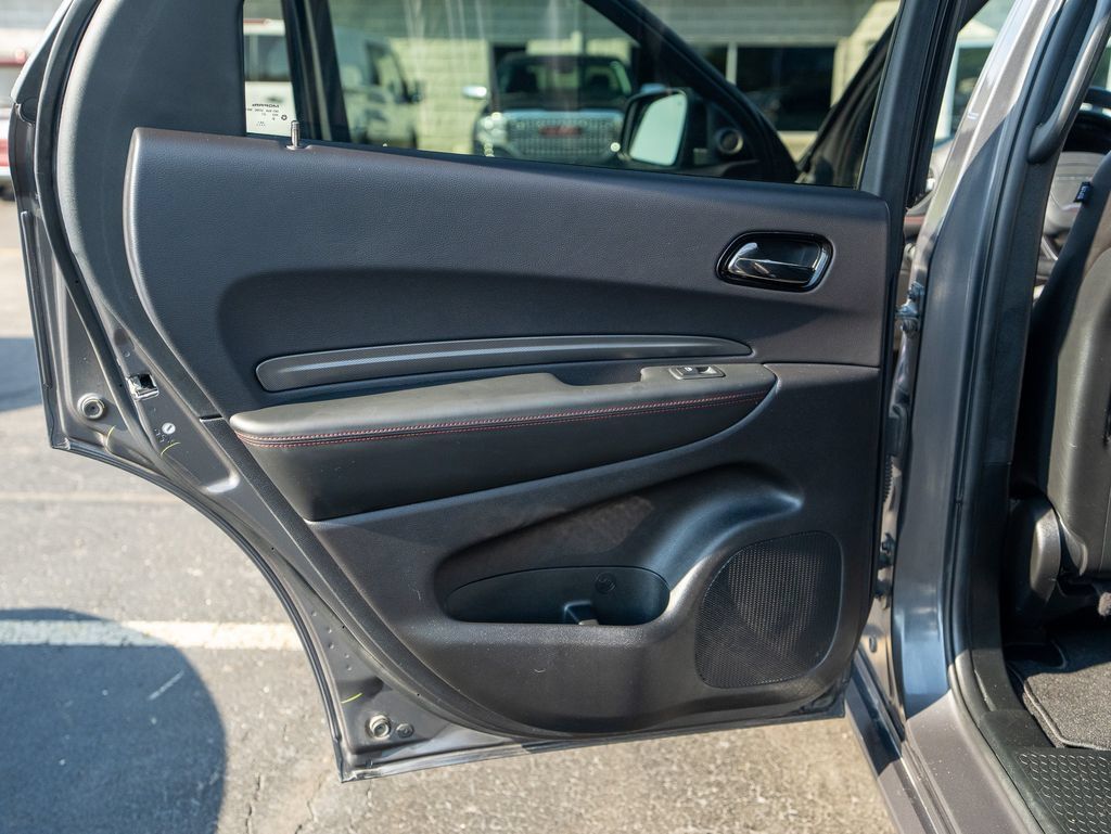 Used 2025 Dodge Durango R/T AWD/4WD image 11