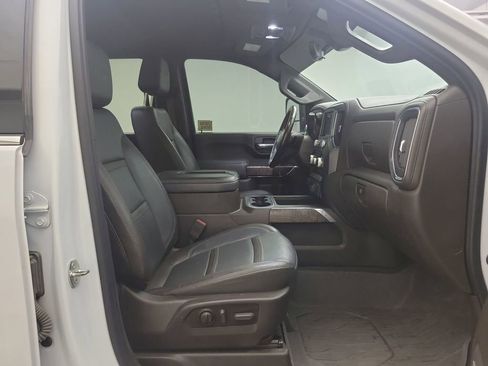 Used 2020 GMC Sierra 3500 Denali w/ Denali Ultimate Package AWD/4WD image 27