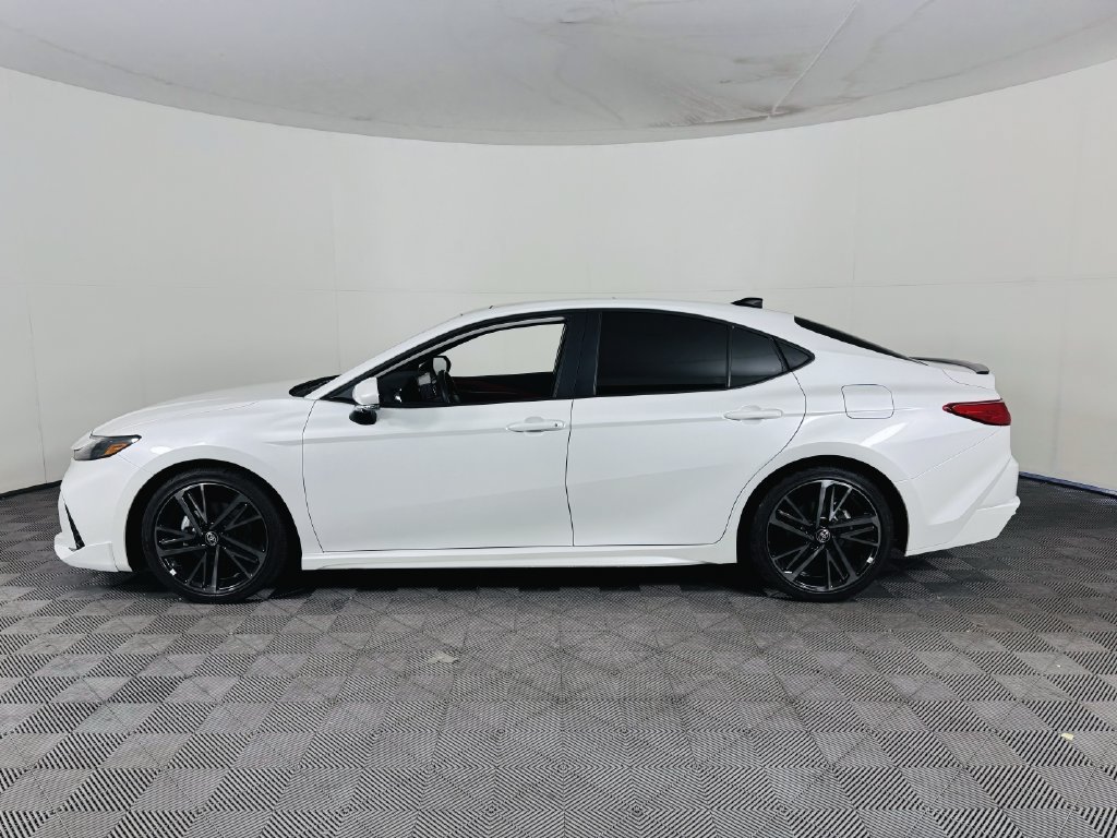 Used 2026 Toyota Camry XSE w/ Premium Plus Package FWD image 5