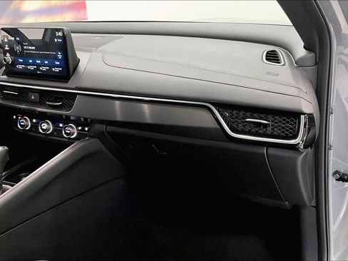 Used 2025 Acura ADX A-Spec image 19