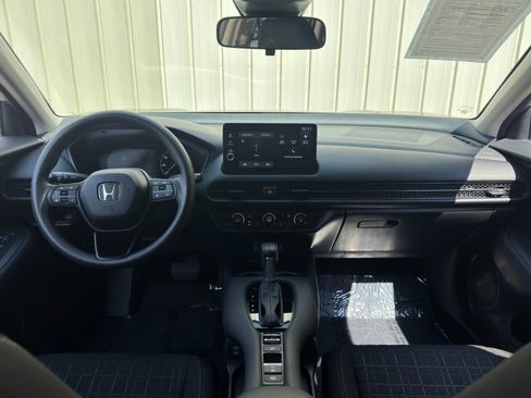 Used 2026 Honda HR-V LX image 11