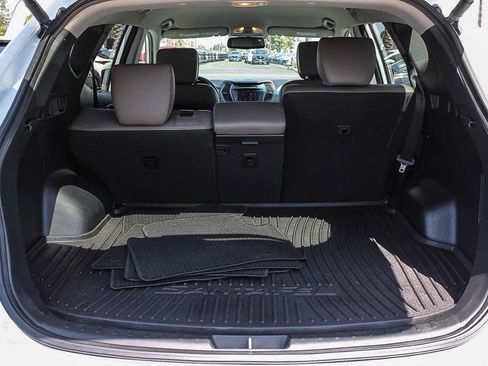 Used 2017 Hyundai Santa Fe Sport FWD image 26