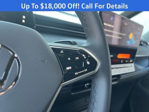 New 2025 Volkswagen ID. Buzz Pro S image 29