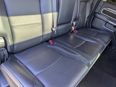 Used 2019 RAM 2500 Laramie image 39