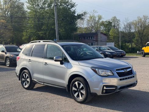 Used 2018 Subaru Forester 2.5i Premium AWD/4WD image 4