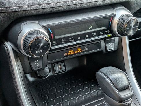 Certified 2023 Toyota RAV4 XLE image 22