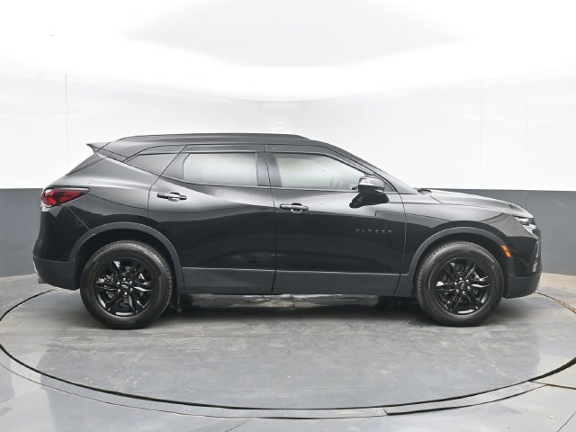 Used 2022 Chevrolet Blazer LT w/ Sound & Technology Package FWD image 15