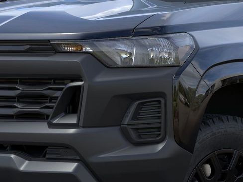 Used 2026 Chevrolet Colorado W/T w/ WT Custom Package AWD/4WD image 10