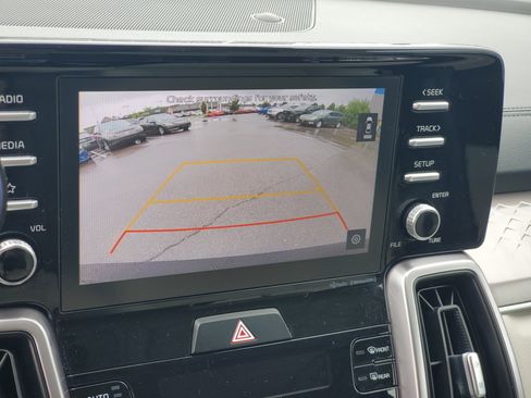 Used 2021 Kia Sorento S image 27