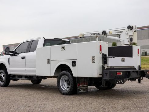 Used 2019 Ford F350 XL w/ XL Value Package AWD/4WD image 5