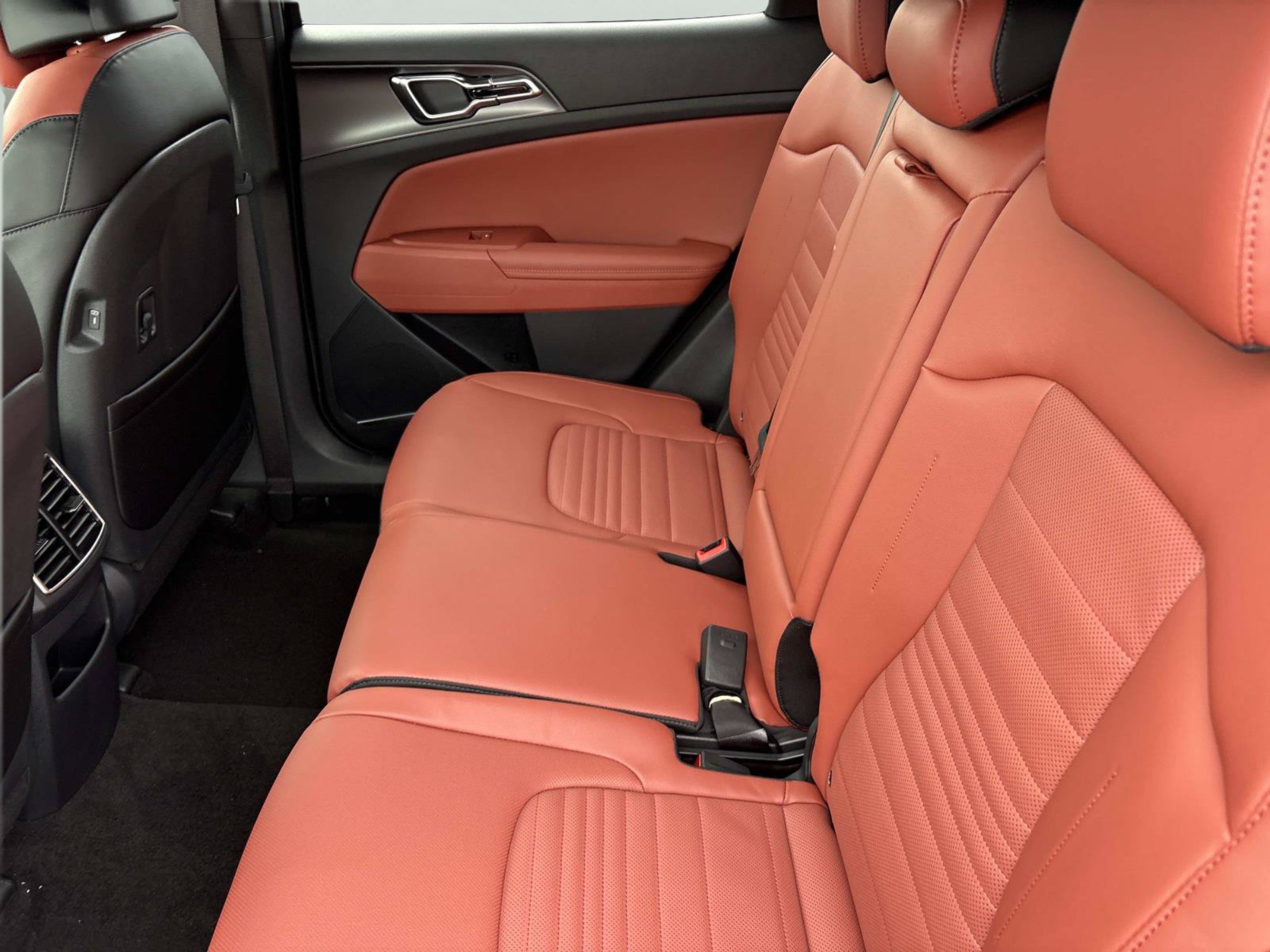 New 2027 Kia Sportage SX FWD image 15