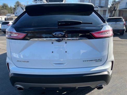 Used 2020 Ford Edge Titanium w/ Equipment Group 301A image 10
