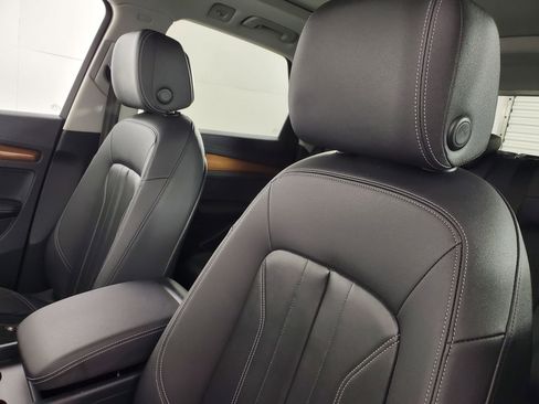 Certified 2023 Audi Q5 2.0T Premium Plus image 29