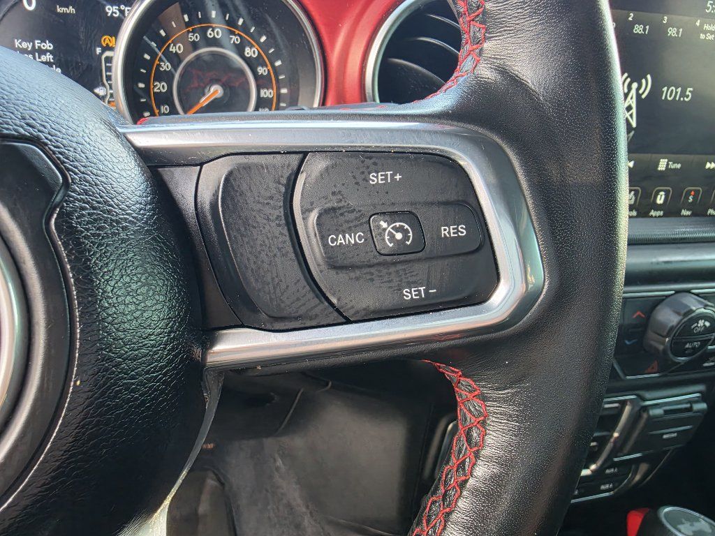 Used 2023 Jeep Wrangler Unlimited Rubicon w/ Cold Weather Group AWD/4WD image 27