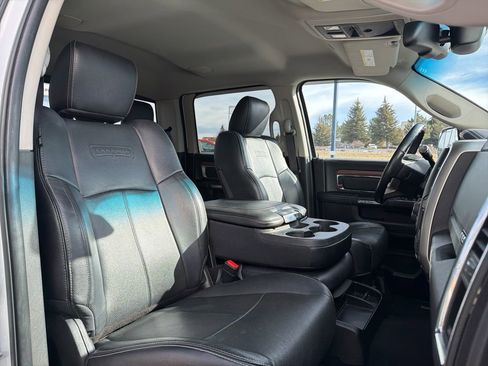 Used 2018 RAM 2500 Laramie image 47