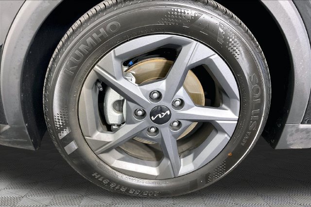 Certified 2026 Kia K4 FWD image 29