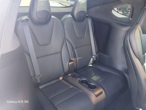 Used 2022 Tesla Model X Plaid image 19