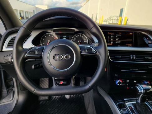 Used 2016 Audi A4 2.0T Premium Plus w/ Technology Package image 10