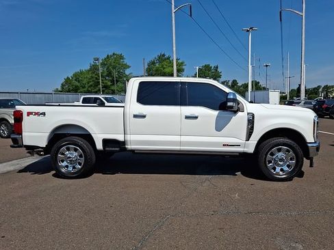 Used 2024 Ford F250 Lariat w/ Lariat Ultimate Package AWD/4WD image 7