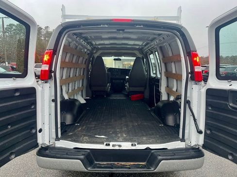 Used 2023 Chevrolet Express 2500 w/ Driver Convenience Package RWD image 5
