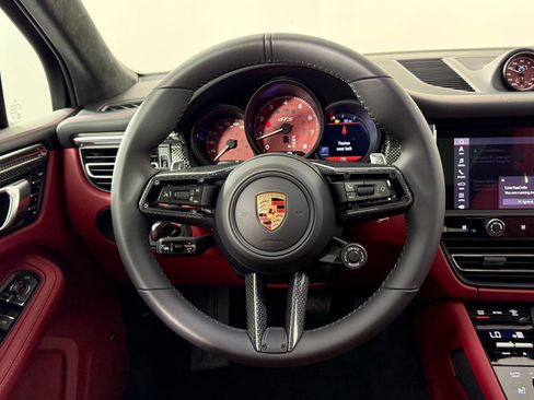 New 2026 Porsche Macan GTS image 18