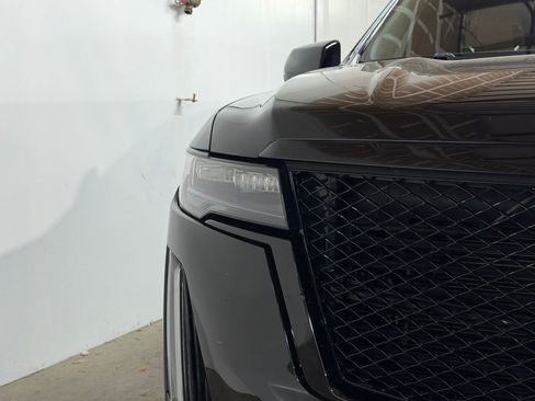 Used 2021 Cadillac Escalade ESV Sport w/ Driver Assist Tech Package RWD image 9