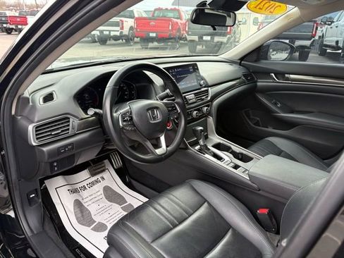 Used 2021 Honda Accord Sport Special Edition image 3