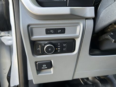 Used 2022 Ford F150 XL w/ Trailer Tow Package AWD/4WD image 4