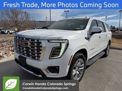 Used 2025 GMC Yukon XL Denali image 2