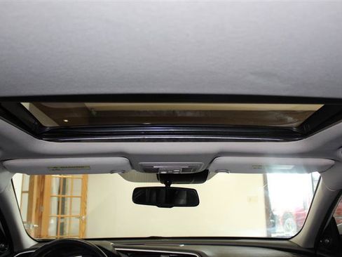 Used 2017 Honda Civic Touring image 11