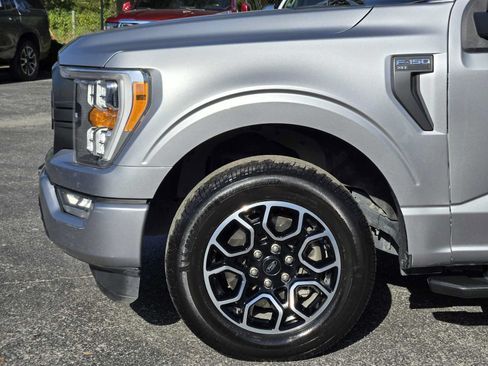Used 2022 Ford F150 XLT w/ Equipment Group 302A High RWD image 8