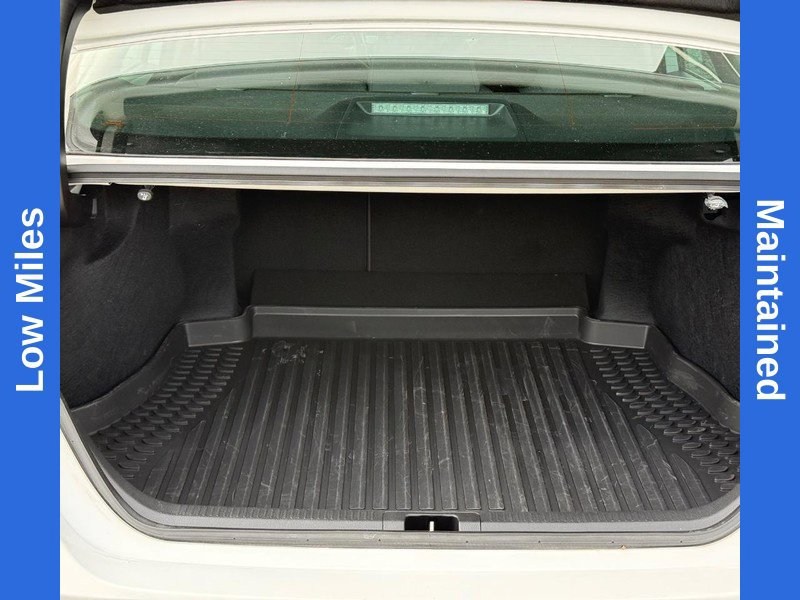 Used 2024 Toyota Camry LE w/ Convenience Package FWD image 9