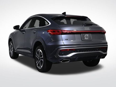 Used 2025 Audi Q5 Premium AWD/4WD image 3