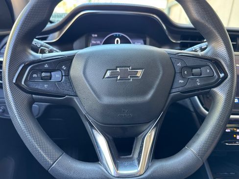 Used 2023 Chevrolet Bolt EUV LT w/ Driver Confidence Package FWD image 33