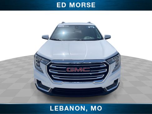 Certified 2024 GMC Terrain SLT AWD/4WD image 3