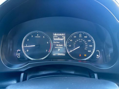 Used 2019 Lexus IS 300 image 16