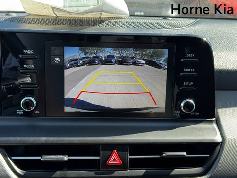 New 2026 Kia Seltos LX image 16