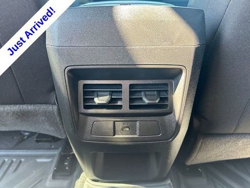 Used 2024 Chevrolet Colorado LT w/ LT Convenience Package II RWD image 13