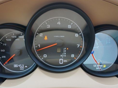 Used 2014 Porsche Cayenne image 15