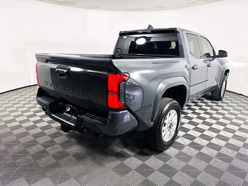 Used 2024 Toyota Tacoma SR5 image 3