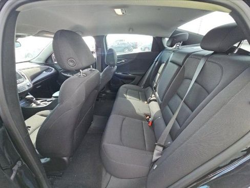 Used 2024 Chevrolet Malibu LT image 8