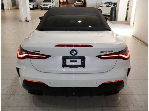 Certified 2024 BMW 440i xDrive Convertible w/ Premium Package AWD/4WD image 9