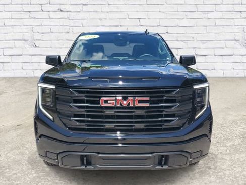 Used 2024 GMC Sierra 1500 Pro w/ Graphite Edition AWD/4WD image 6
